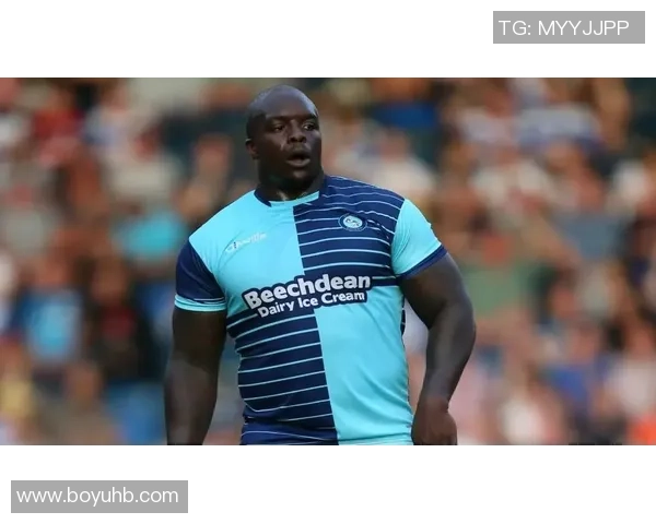 足球明星壮汉的真实身份揭秘及其辉煌职业生涯回顾